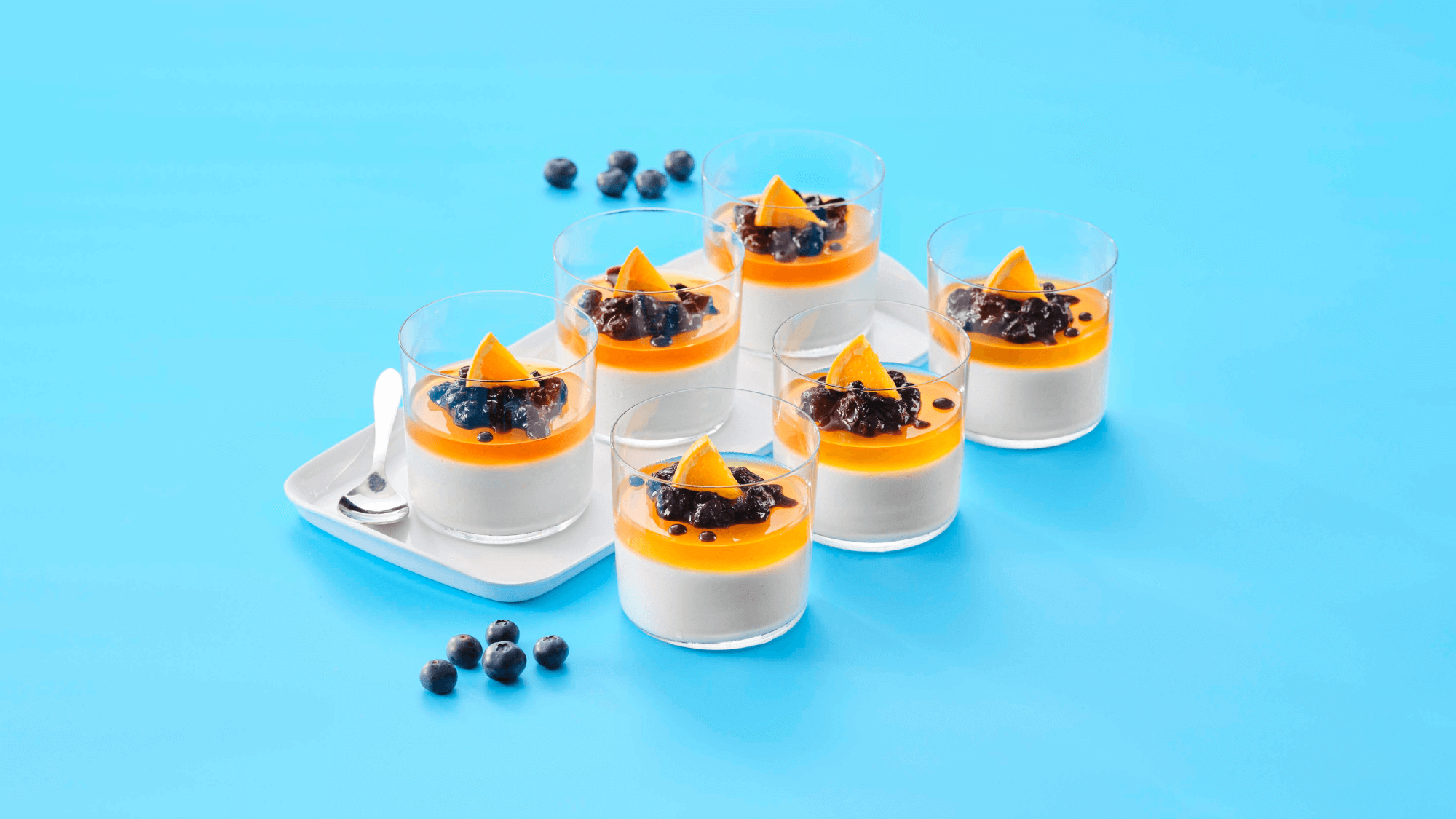 Panna-Cotta-with-blueberries_2000x1125