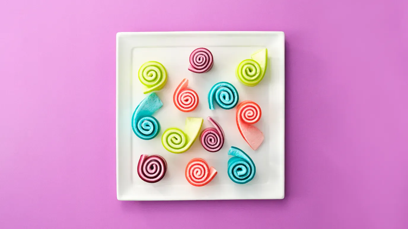 Sourz-Blue-Raspberry-Jelly-Roll-Ups